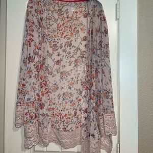 FLORAL LIGHTWEIGHT SWEATER